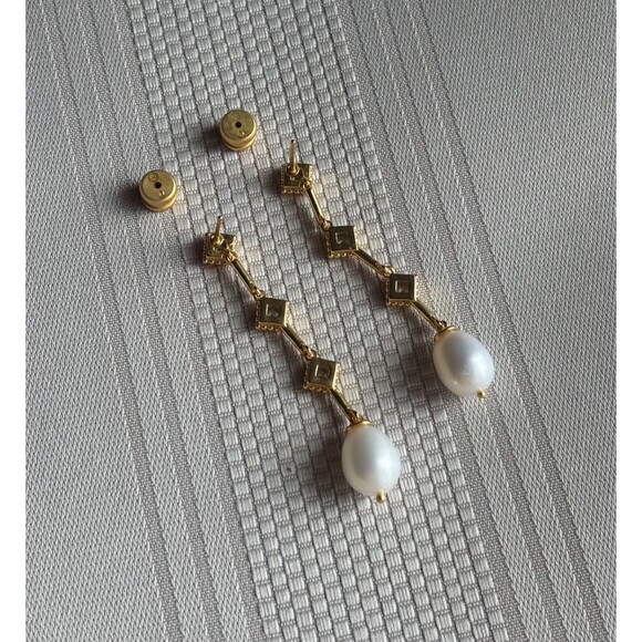 Brand New. $165 Julie Vos Noel Pearl Statement Earring color: gold/ivory - Picture 4 of 4